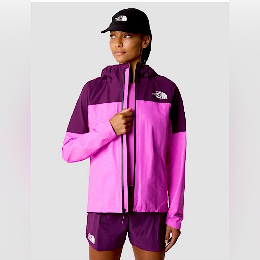 Women’s Summit Superior Futurelight Jacket - Running jacket.